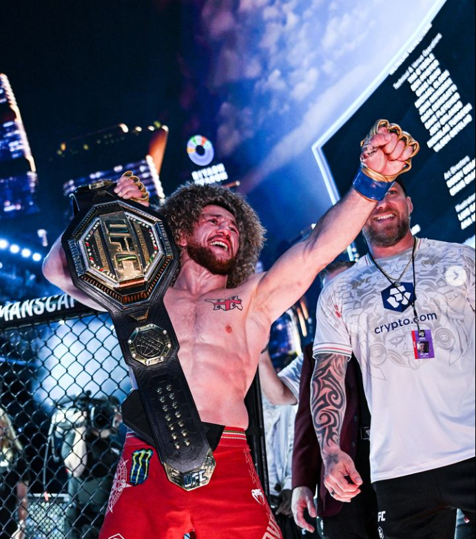 Meрав Двалишвили взе титлата в категория перо на UFC